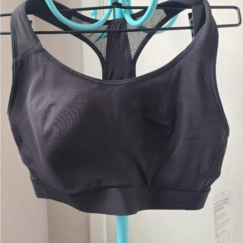 ATHLETA Hustle Bra Supersonic - Size 36 D/DD